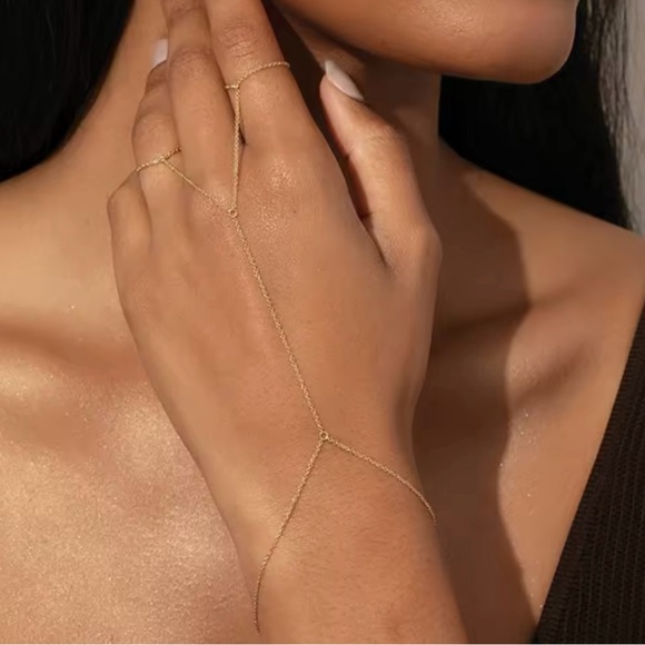 18k Gold Plated O-chain Finger Linked Bracelet
